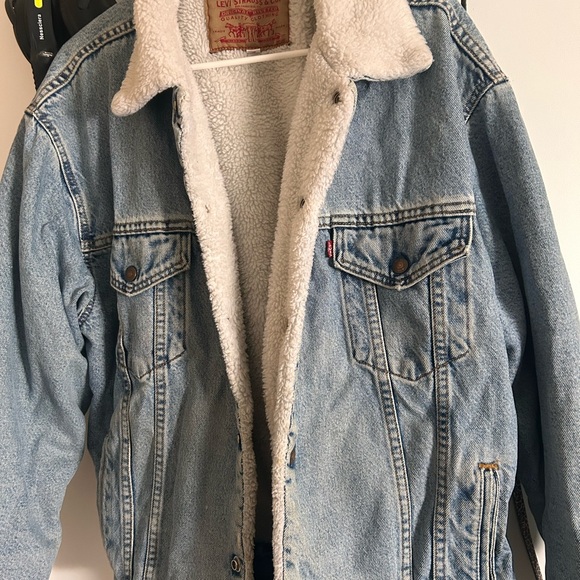 Levi's Other - Levi's Denim Sherpa Jacket